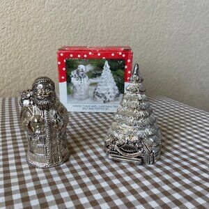 Vintage Santa Claus And Christmas Tree Salt And Pepper Set International Silver